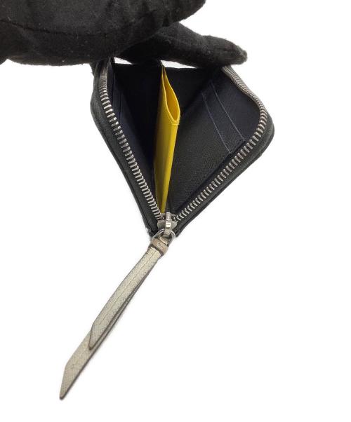 PRADA（プラダ）PRADA (プラダ) コインケース カモフラージュ柄 グレーの古着・服飾アイテム