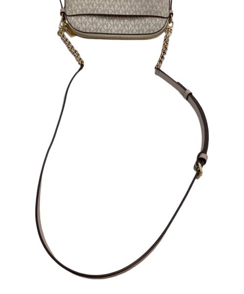 MICHAEL KORS（マイケル・コース）MICHAEL KORS (マイケル・コース) チェーンショルダーバッグ ホワイト×ピンクの古着・服飾アイテム