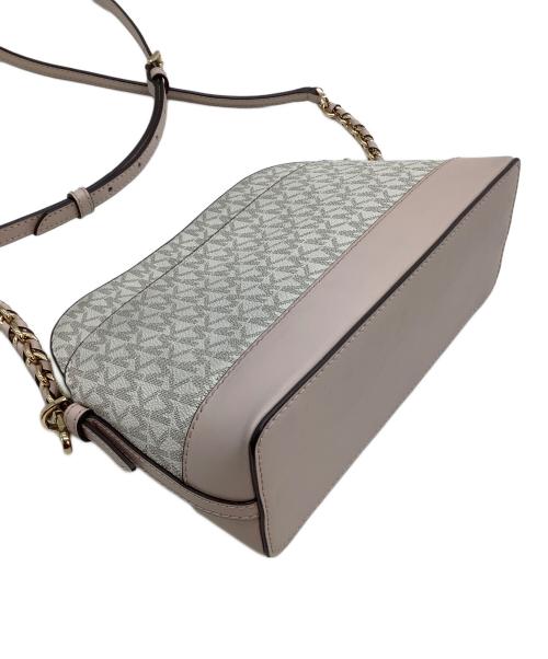 MICHAEL KORS（マイケル・コース）MICHAEL KORS (マイケル・コース) チェーンショルダーバッグ ホワイト×ピンクの古着・服飾アイテム