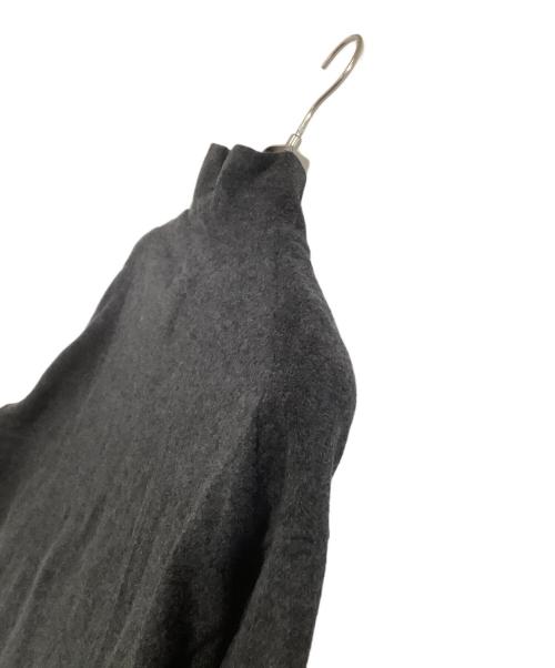 ONE GRAVITY（ワングラヴィティ）ONE GRAVITY (ワングラヴィティ) ウールリバージャージーモックネックプルオーバー グレー サイズ:Mの古着・服飾アイテム