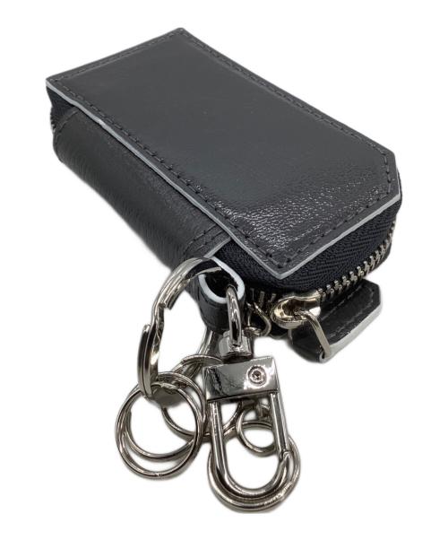 l'arcobaleno（ラルコバレーノ）l'arcobaleno (ラルコバレーノ) キーケース グレーの古着・服飾アイテム