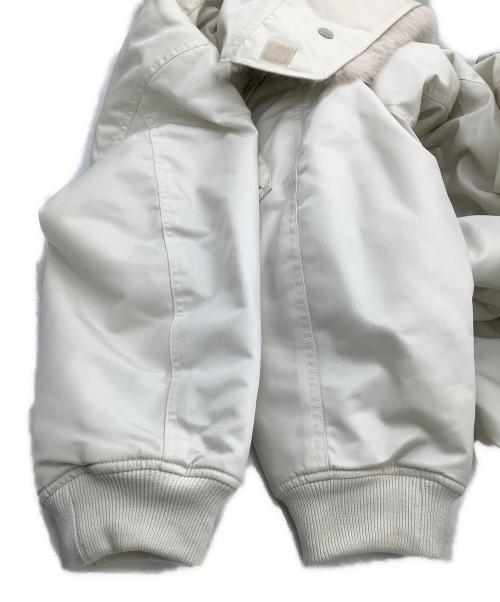 upper hights（アッパーハイツ）upper hights (アッパーハイツ) ミリタリーコート THE U-2 LONG HOODIE オフホワイトの古着・服飾アイテム