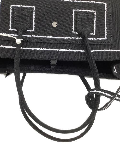 YONFA（ヨンファ）YONFA (ヨンファ) グラフトート ブラックの古着・服飾アイテム