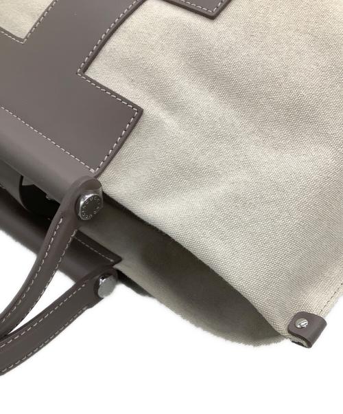 IACUCCI（イアクッチ）IACUCCI (イアクッチ) トートバッグ ソルベット M CANVAS/RUGA ベージュ×グレーの古着・服飾アイテム