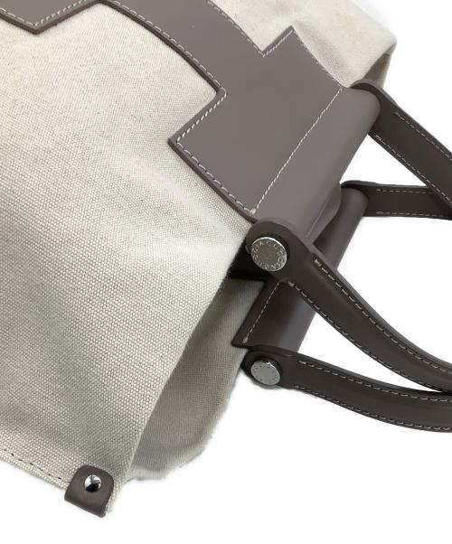 IACUCCI（イアクッチ）IACUCCI (イアクッチ) トートバッグ ソルベット M CANVAS/RUGA ベージュ×グレーの古着・服飾アイテム