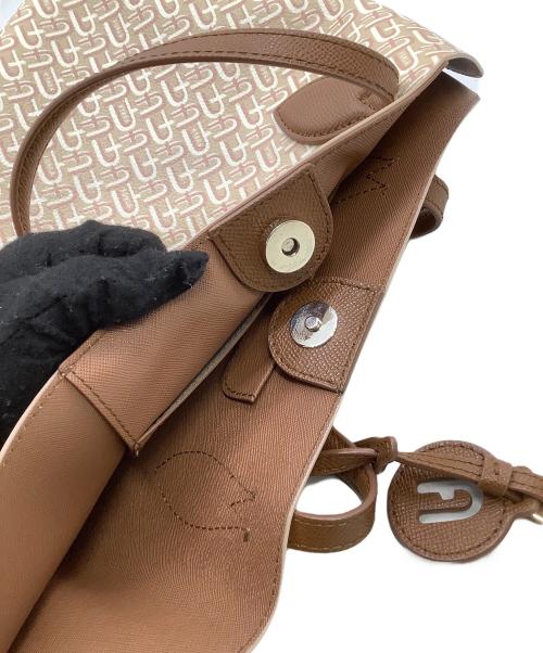 FURLA（フルラ）FURLA (フルラ) ヴィットリアトートバッグ アーチロゴモノグラムの古着・服飾アイテム