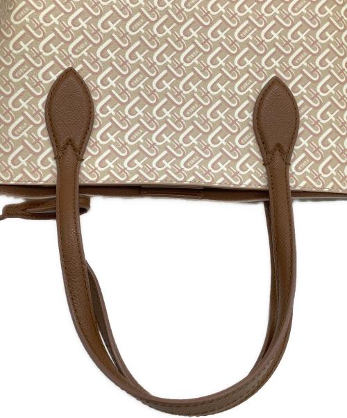 FURLA（フルラ）FURLA (フルラ) ヴィットリアトートバッグ アーチロゴモノグラムの古着・服飾アイテム