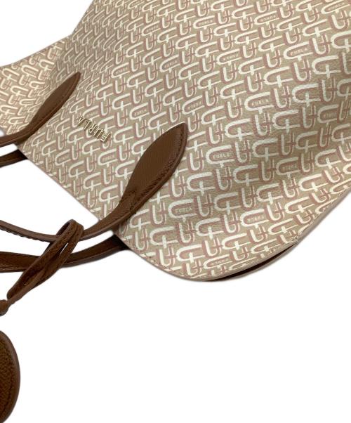 FURLA（フルラ）FURLA (フルラ) ヴィットリアトートバッグ アーチロゴモノグラムの古着・服飾アイテム