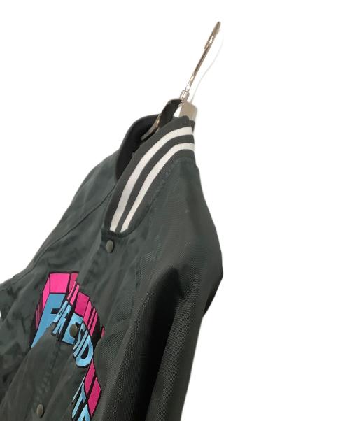 SWAGGER（スワッガー）SWAGGER (スワッガー) スタジャン オリーブ サイズ:Lの古着・服飾アイテム