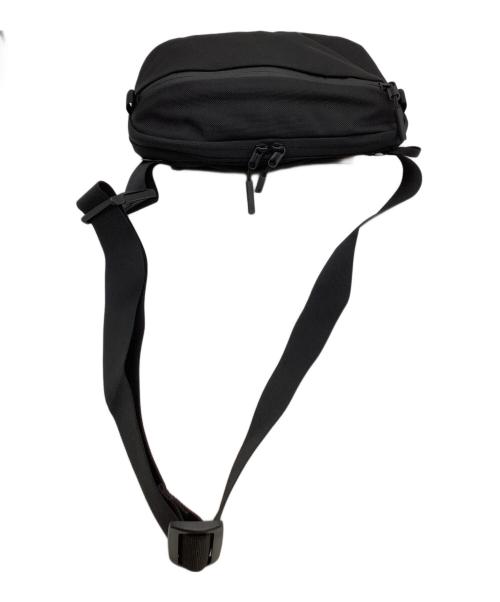AER（エアー）AER (エアー) ショルダーバッグ　DAY SLING 3MAXの古着・服飾アイテム