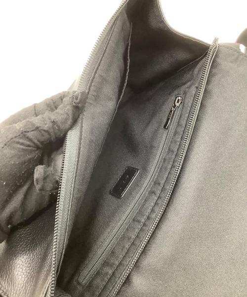 EAR（イア）EAR (イア) メッセンジャーバッグ ブラックの古着・服飾アイテム