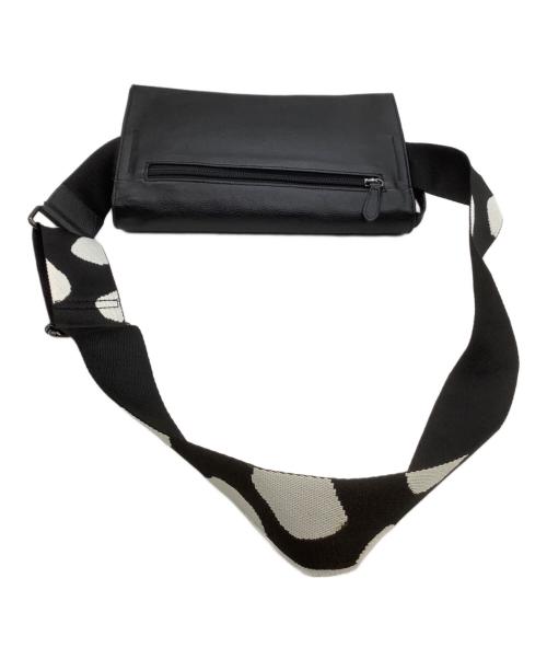 EAR（イア）EAR (イア) メッセンジャーバッグ ブラックの古着・服飾アイテム