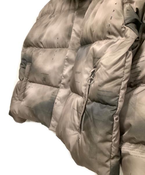 STAMPD（スタンプド）STAMPD (スタンプド) ダウンジャケット　総柄 ブラウン サイズ:Mの古着・服飾アイテム