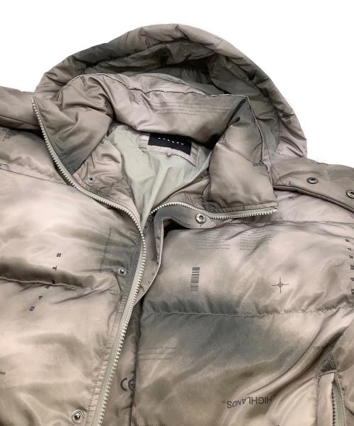 STAMPD（スタンプド）STAMPD (スタンプド) ダウンジャケット　総柄 ブラウン サイズ:Mの古着・服飾アイテム