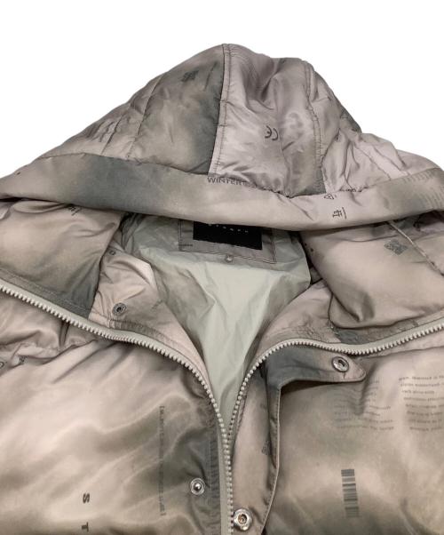 STAMPD（スタンプド）STAMPD (スタンプド) ダウンジャケット　総柄 ブラウン サイズ:Mの古着・服飾アイテム