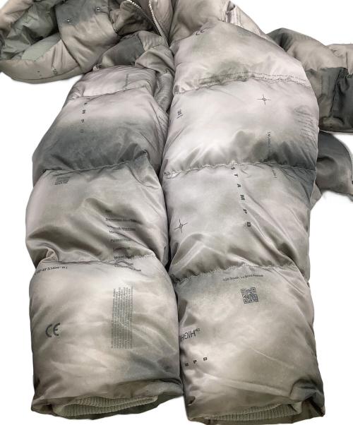 STAMPD（スタンプド）STAMPD (スタンプド) ダウンジャケット　総柄 ブラウン サイズ:Mの古着・服飾アイテム