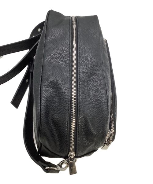 CDL TOKYO（シー・ディー・エル）CDL TOKYO (シー・ディー・エル) ボディバッグ　Triple Zip Shoulder Bag ブラックの古着・服飾アイテム