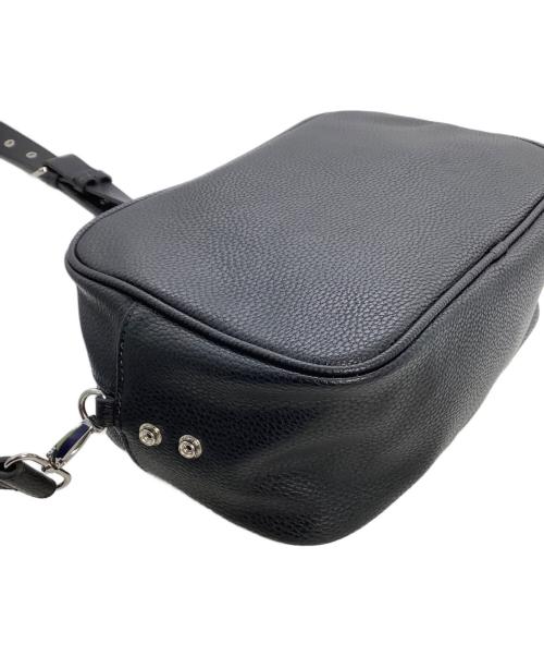 CDL TOKYO（シー・ディー・エル）CDL TOKYO (シー・ディー・エル) ボディバッグ　Triple Zip Shoulder Bag ブラックの古着・服飾アイテム