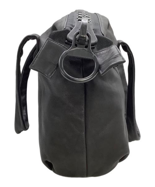 kawa-kawa（カワカワ）kawa-kawa (カワカワ) トートバッグ ビッグジップ ブラックの古着・服飾アイテム