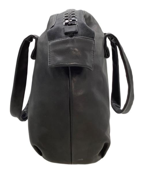 kawa-kawa（カワカワ）kawa-kawa (カワカワ) トートバッグ ビッグジップ ブラックの古着・服飾アイテム