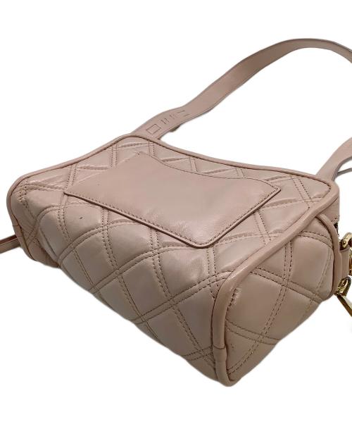MARC JACOBS（マークジェイコブズ）MARC JACOBS (マークジェイコブズ) ショルダーバッグ THE QUILTED SOFTSHOT ピンクの古着・服飾アイテム