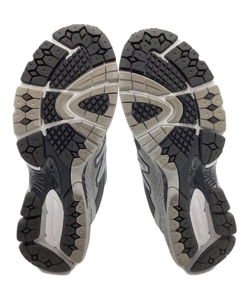 NEW BALANCE（ニューバランス）NEW BALANCE (ニューバランス) COMME des GARCONS HOMME (コムデギャルソン オム) スニーカー　860v2 グレー×ホワイト サイズ:27の古着・服飾アイテム