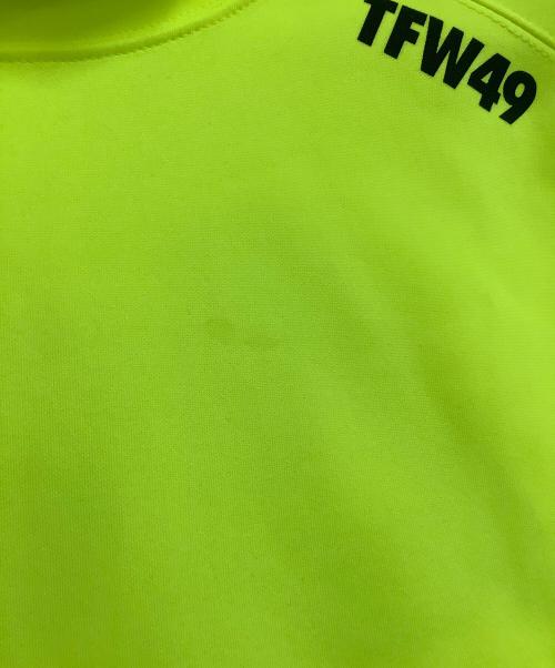 TFW49（ティーエフダブリューフォーティーナイン）TFW49 (ティーエフダブリューフォーティーナイン) 半袖カットソー イエロー サイズ:Lの古着・服飾アイテム