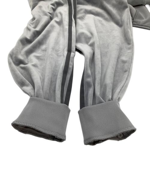adidas（アディダス）adidas (アディダス) トラックジャケット グレー サイズ:XSの古着・服飾アイテム