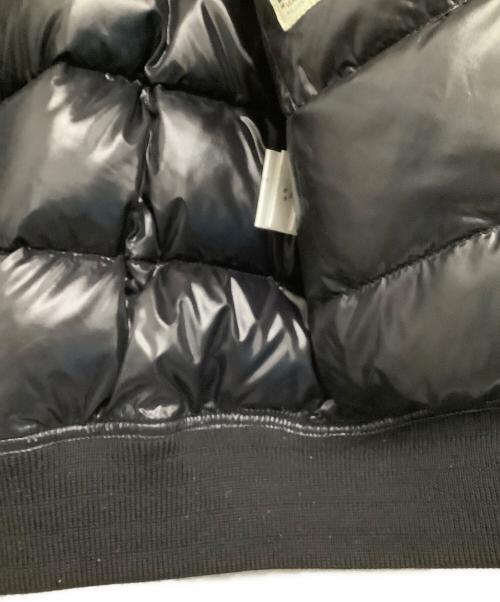 MONCLER（モンクレール）MONCLER (モンクレール) ダウンジャケット　AUBURN ネイビー サイズ:3の古着・服飾アイテム