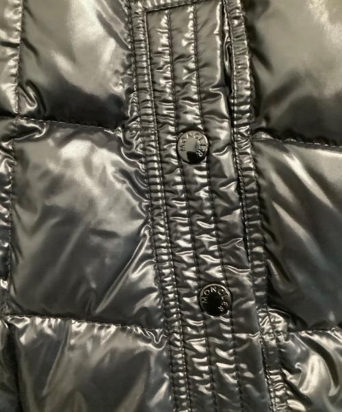 MONCLER（モンクレール）MONCLER (モンクレール) ダウンジャケット　AUBURN ネイビー サイズ:3の古着・服飾アイテム