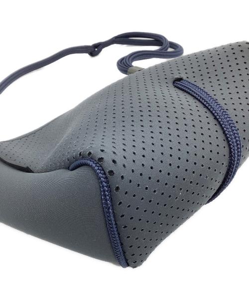 STATE OF ESCAPE（ステイトオブエスケープ）STATE OF ESCAPE (ステイトオブエスケープ) ショルダーバッグ　フェスティバルミニ グレー×ネイビーの古着・服飾アイテム