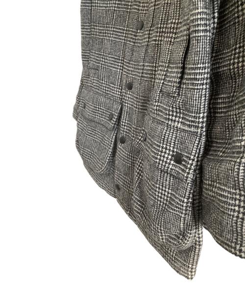 Barbour（バブアー）Barbour (バブアー) ジップジャケット　BEAUFORT　グレンチェック 裏地ペイズリー ブラック×ホワイト サイズ:38の古着・服飾アイテム
