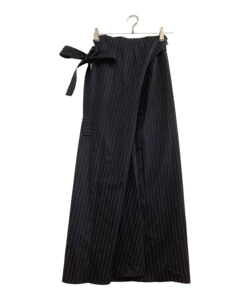 BACCA（バッカ）BACCA (バッカ) ラップスカート　ストライプウールギャバジン ラップスカート　21年モデル　	ストライプ ネイビー サイズ:36の古着・服飾アイテム
