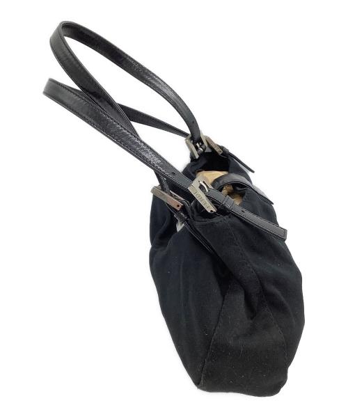 FENDI（フェンディ）FENDI (フェンディ) ショルダーバッグ ブラックの古着・服飾アイテム