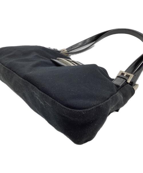 FENDI（フェンディ）FENDI (フェンディ) ショルダーバッグ ブラックの古着・服飾アイテム