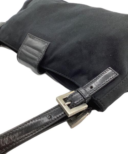 FENDI（フェンディ）FENDI (フェンディ) ショルダーバッグ ブラックの古着・服飾アイテム