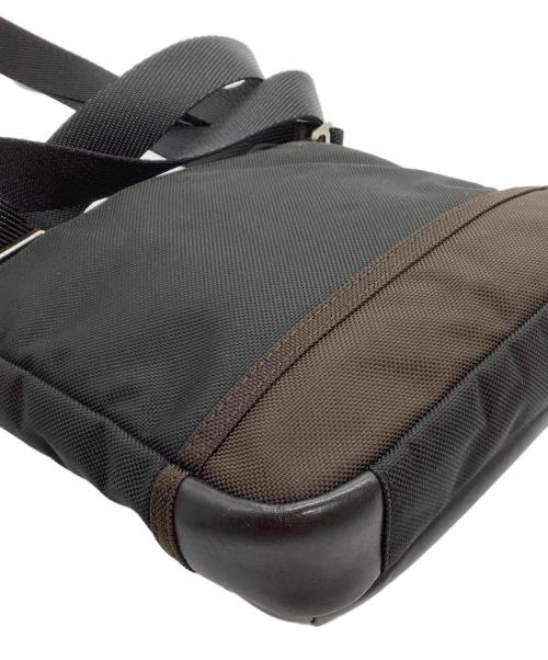 TUMI（トゥミ）TUMI (トゥミ) ショルダーバッグ ブラックの古着・服飾アイテム