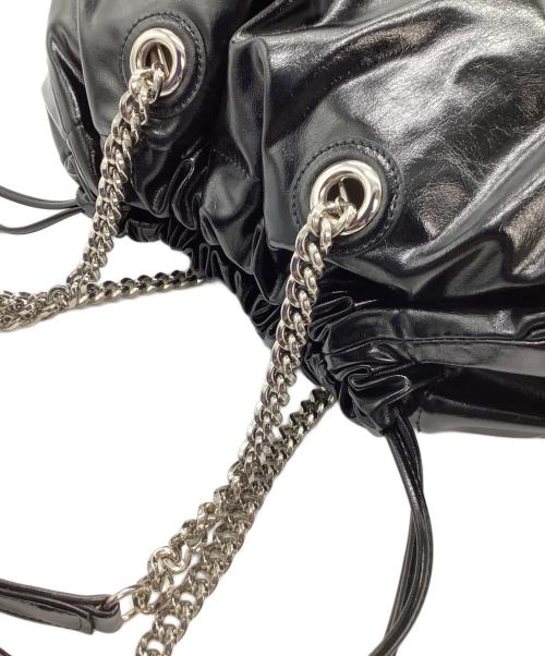 BADGIGI（バッドジジ）BADGIGI (バッドジジ) チェーンショルダーバッグ チェーン スクエア ドローストリング ブラック×シルバーの古着・服飾アイテム