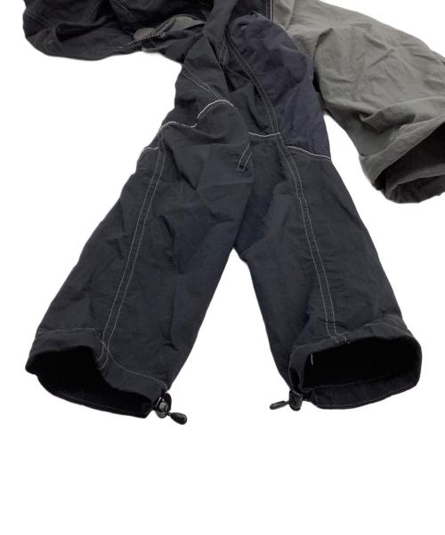 and wander（アンドワンダー）and wander (アンドワンダー) MAISON KITSUNE (メゾンキツネ) ナイロンジャケット　	HIKING HOODIE ブラック×グレー サイズ:2の古着・服飾アイテム