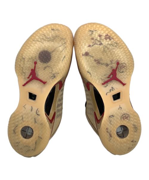 NIKE（ナイキ）NIKE (ナイキ) スニーカー AIR JORDAN ベージュ サイズ:25.5の古着・服飾アイテム