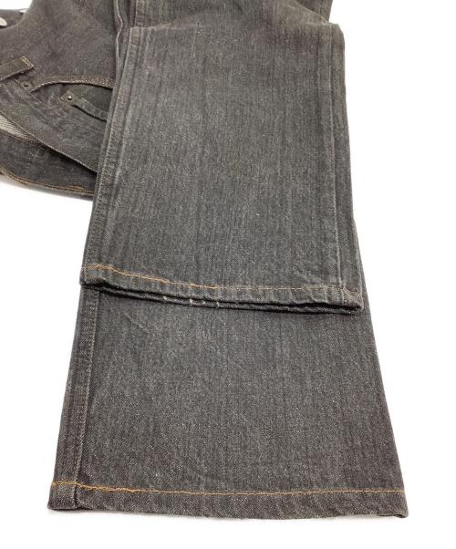 LEVI'S（リーバイス）LEVI'S (リーバイス) デニムパンツ ブラック サイズ: W33×L34の古着・服飾アイテム