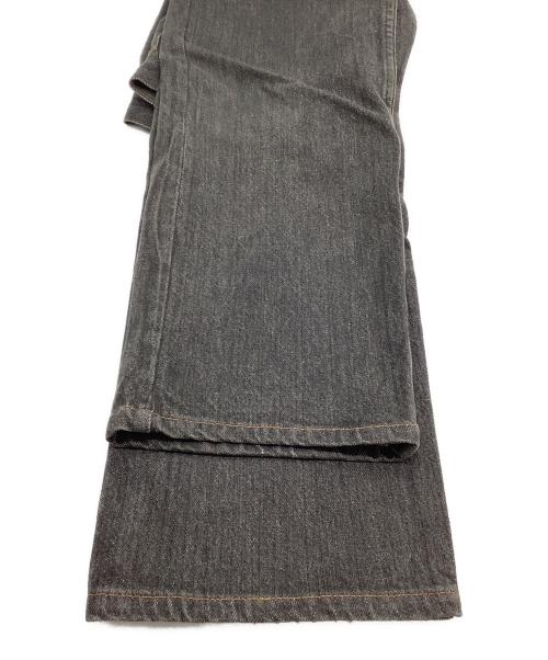 LEVI'S（リーバイス）LEVI'S (リーバイス) デニムパンツ ブラック サイズ: W33×L34の古着・服飾アイテム