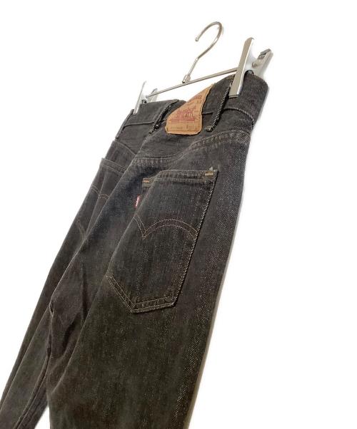 LEVI'S（リーバイス）LEVI'S (リーバイス) デニムパンツ ブラック サイズ: W33×L34の古着・服飾アイテム