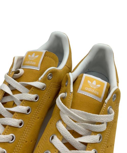 adidas（アディダス）adidas (アディダス) ローカットスニーカー STANSMITH イエロー サイズ:27.5の古着・服飾アイテム
