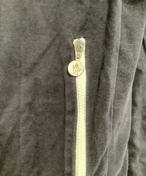 MONCLER（モンクレール）MONCLER (モンクレール) ジップパーカー ネイビー サイズ:Mの古着・服飾アイテム