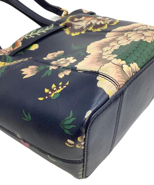 TORY BURCH（トリーバーチ）TORY BURCH (トリーバーチ) ショルダーバッグ　ブロックT　花柄 ネイビーの古着・服飾アイテム