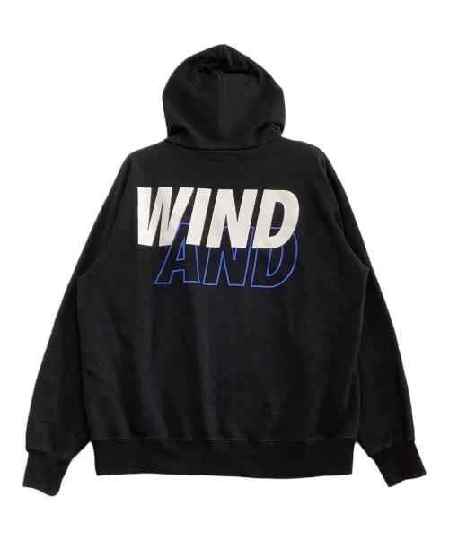 WIND AND SEA（ウィンダンシー）WIND AND SEA (ウィンダンシー) プルオーバーパーカー　両面ロゴプリント ブラック サイズ:XLの古着・服飾アイテム