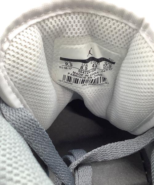 NIKE（ナイキ）NIKE (ナイキ) ミッドカットスニーカー Air Jordan 1 Mid グレー サイズ:27.5 未使用品の古着・服飾アイテム