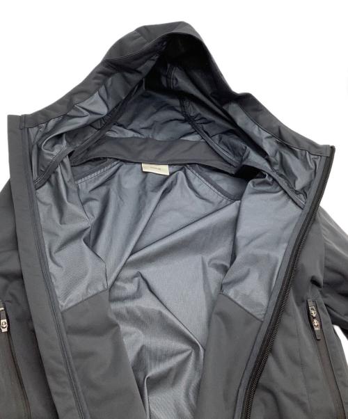 Vuja De（ヴジャデ）Vuja De (ヴジャデ) ジップジャケット ARLO WINDBREAKER IN SILK-NYLON  グレー サイズ:Mの古着・服飾アイテム