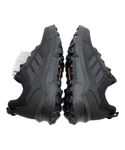 adidas（アディダス）adidas (アディダス) ローカットスニーカー ブラック サイズ:26 未使用品の古着・服飾アイテム